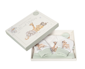 'LITTLE SAVANNAH' NEWBORN HAT AND MITTEN SET