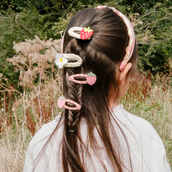Rockahula Strawberry Field Clips