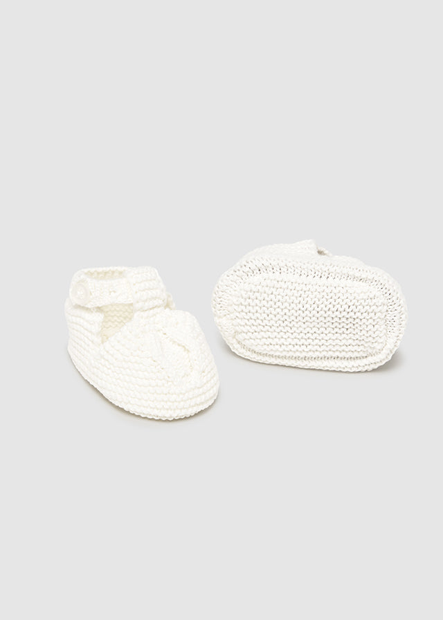 Cream Knit Booties