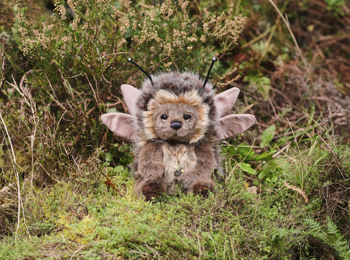 Charlie Bears Tizzy Whizzy