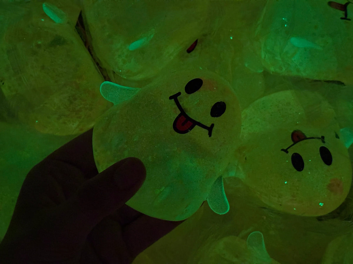 Spooky Squeeze Glow In the Dark Ghost (Firm Squish)