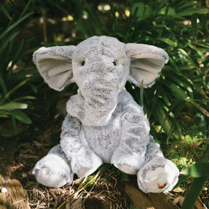 Winnie PLUSH CHARACTER