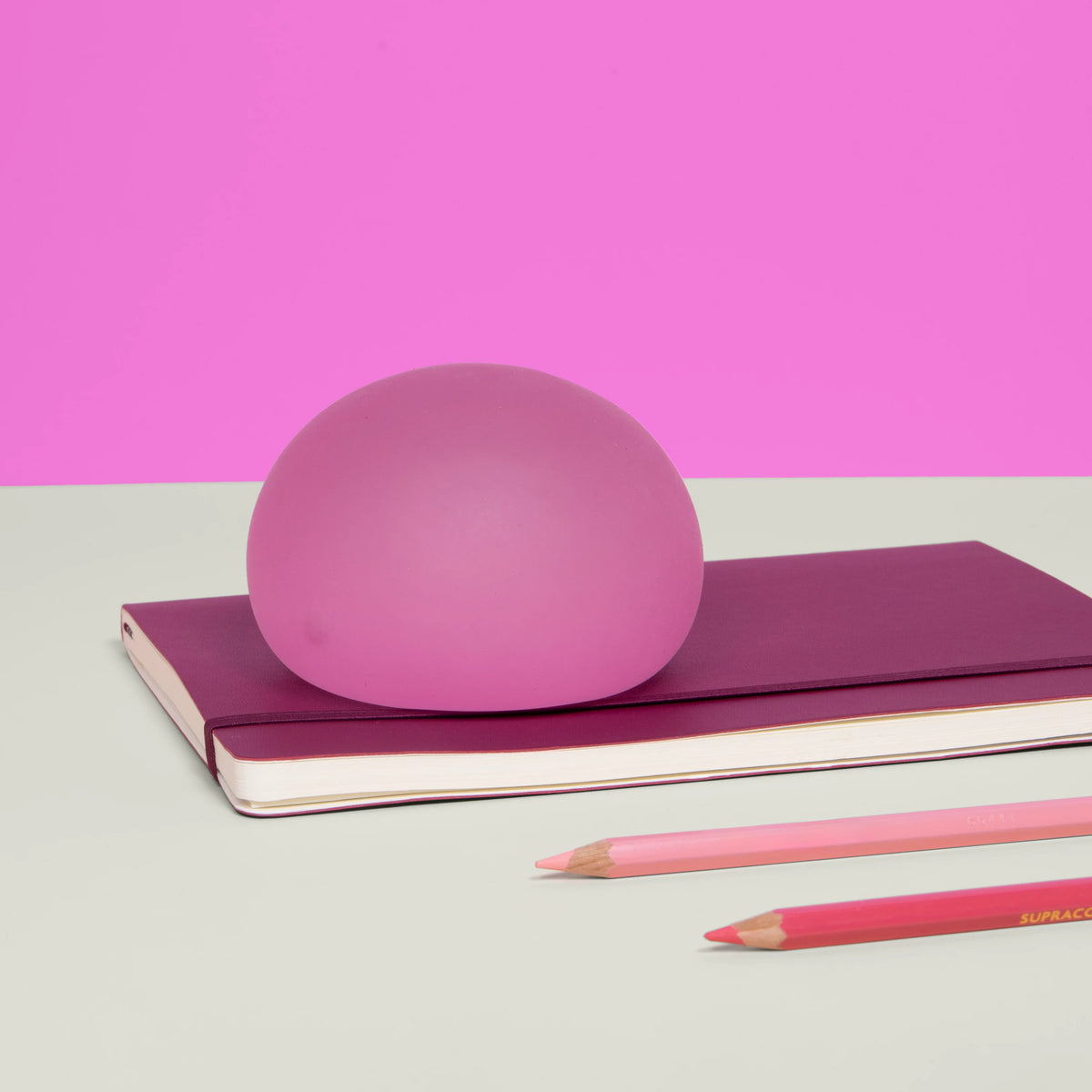 Speks Jumbo Gump Moon Jelly Pink