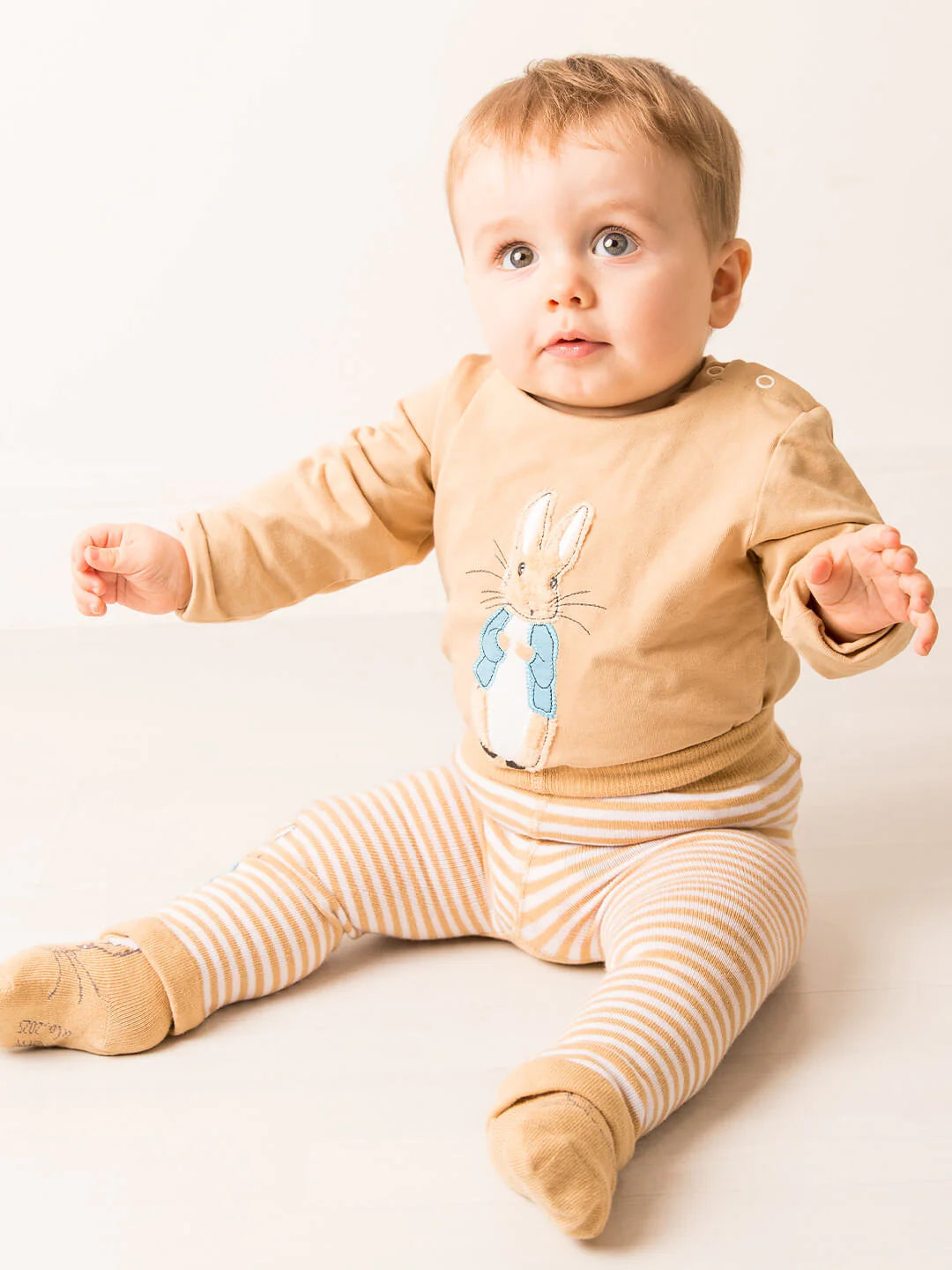 Peter Rabbit Neutral Top Beige