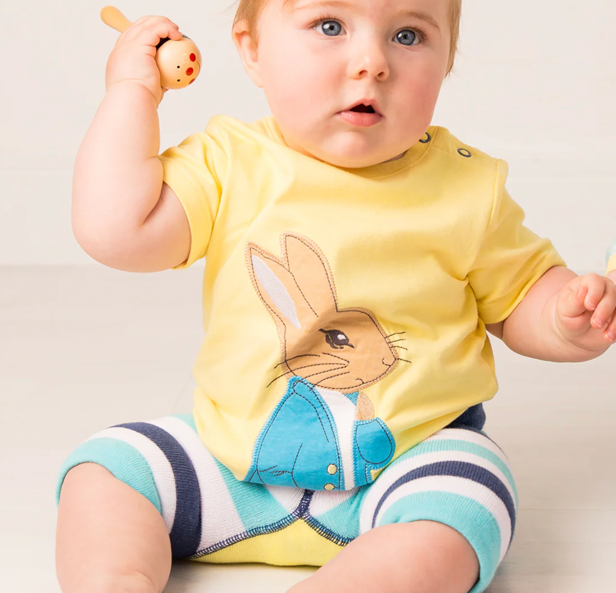Peter Rabbit In The Garden Knitted Short